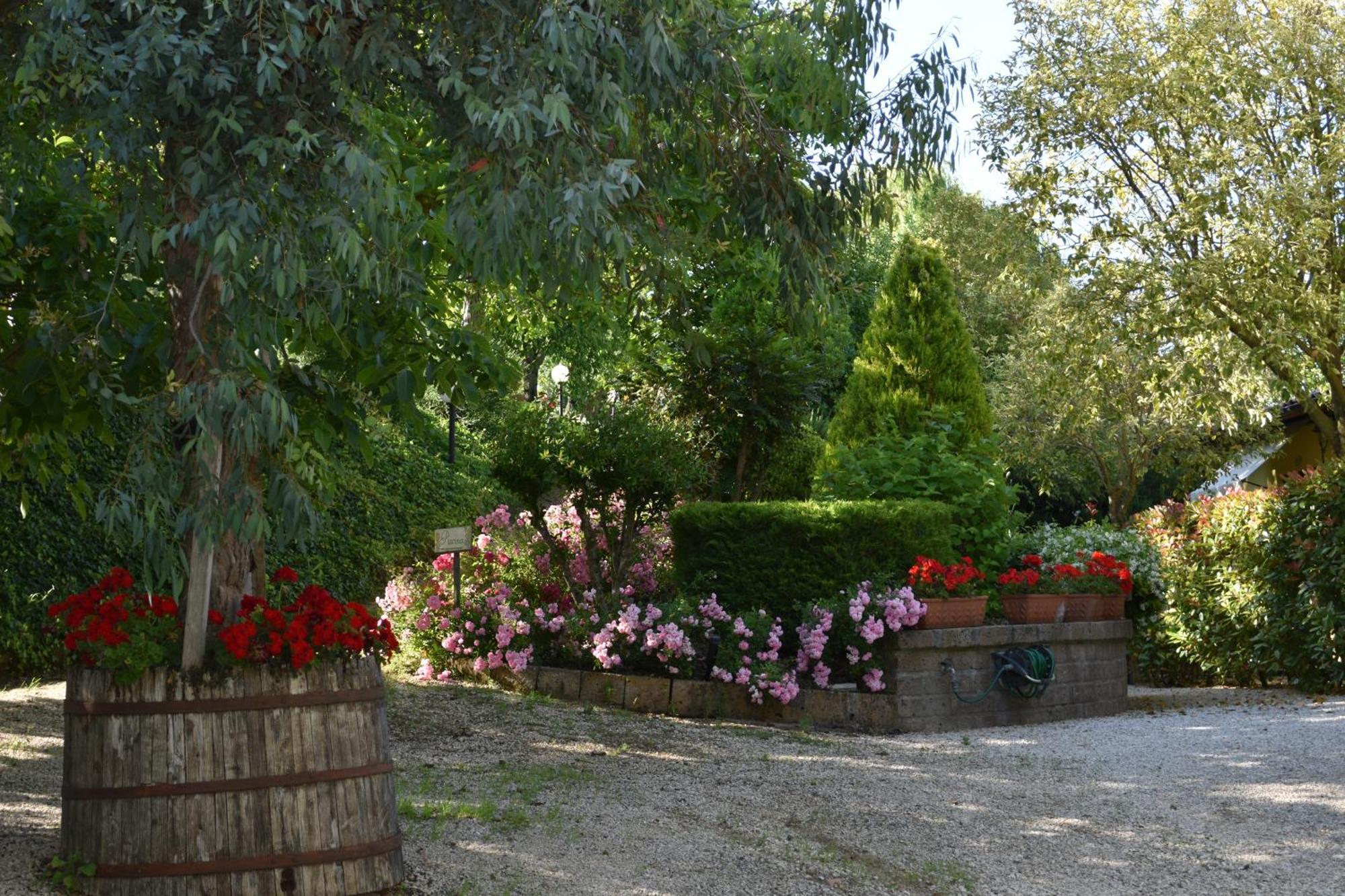 Agriturismo Le Ginestre كابوديمونتي المظهر الخارجي الصورة